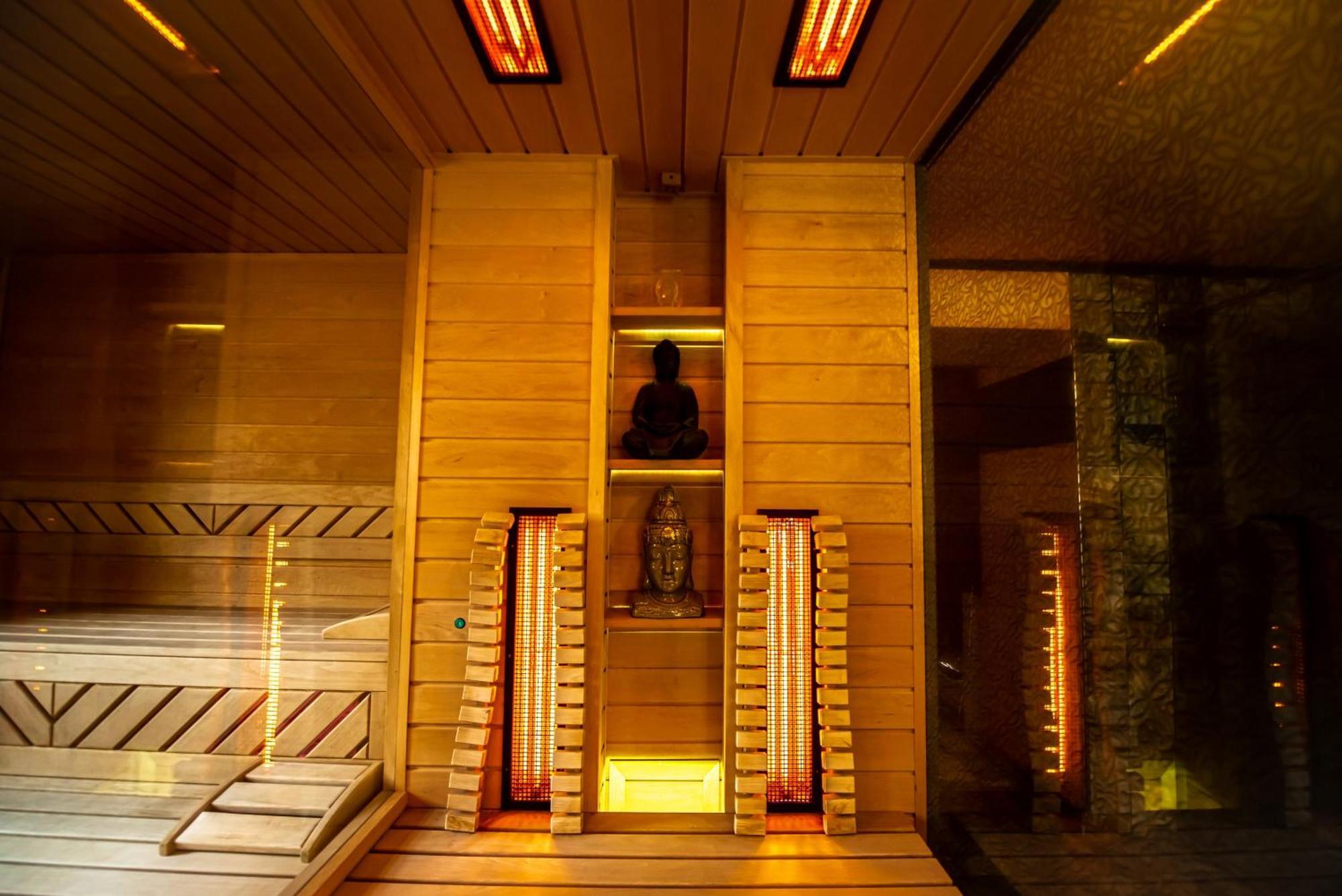 Hotel Villa Classica Pápa Exteriér fotografie